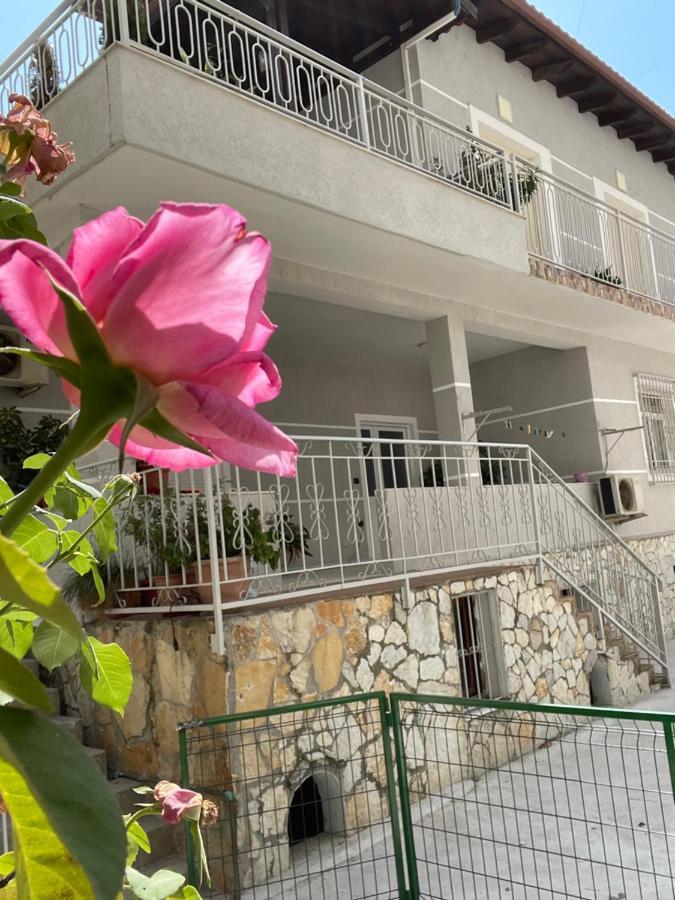 Large Apartment Vlorë Exteriér fotografie